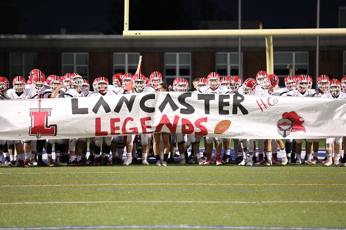 Legends in the Endzone getting ready to play Lancaster Legends Football 10.13.17 Lancaster vs Depew