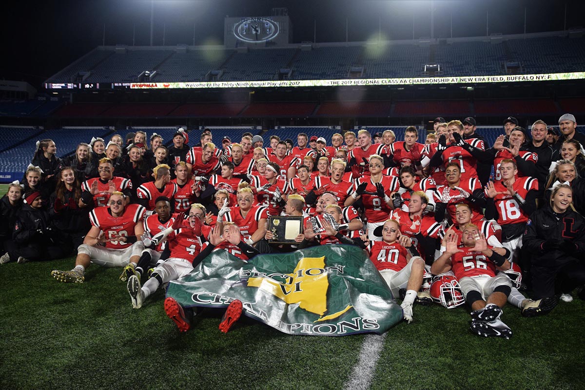 Lancaster Legends Varsity Football vs Williamsville North Spartans 11.03.17 Team celebration