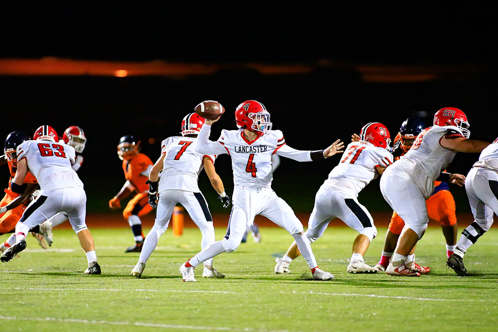 Lancaster vs Bennett! Legends Throwing the Ball!