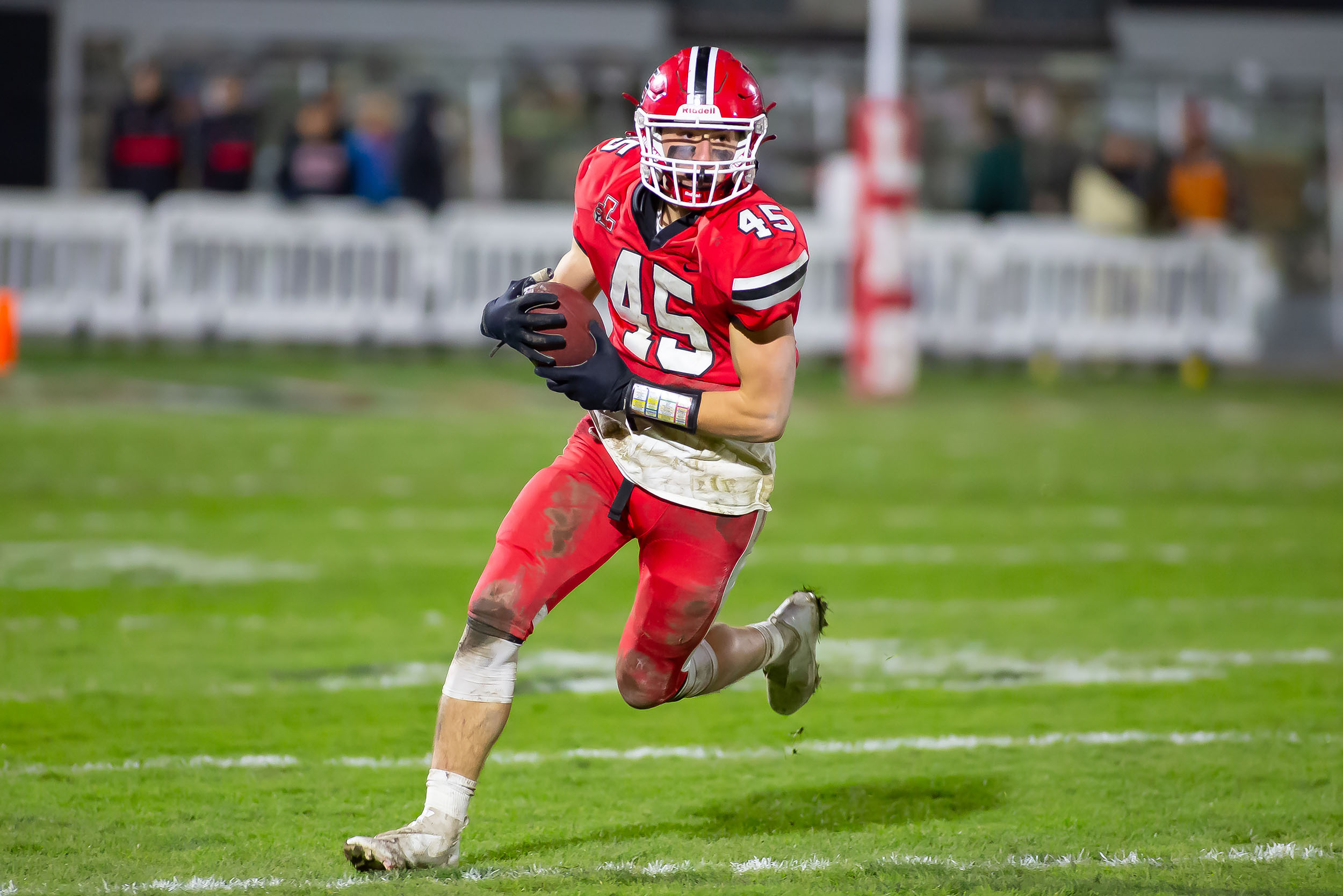 Lancaster vs Clarence Looking for Yards!