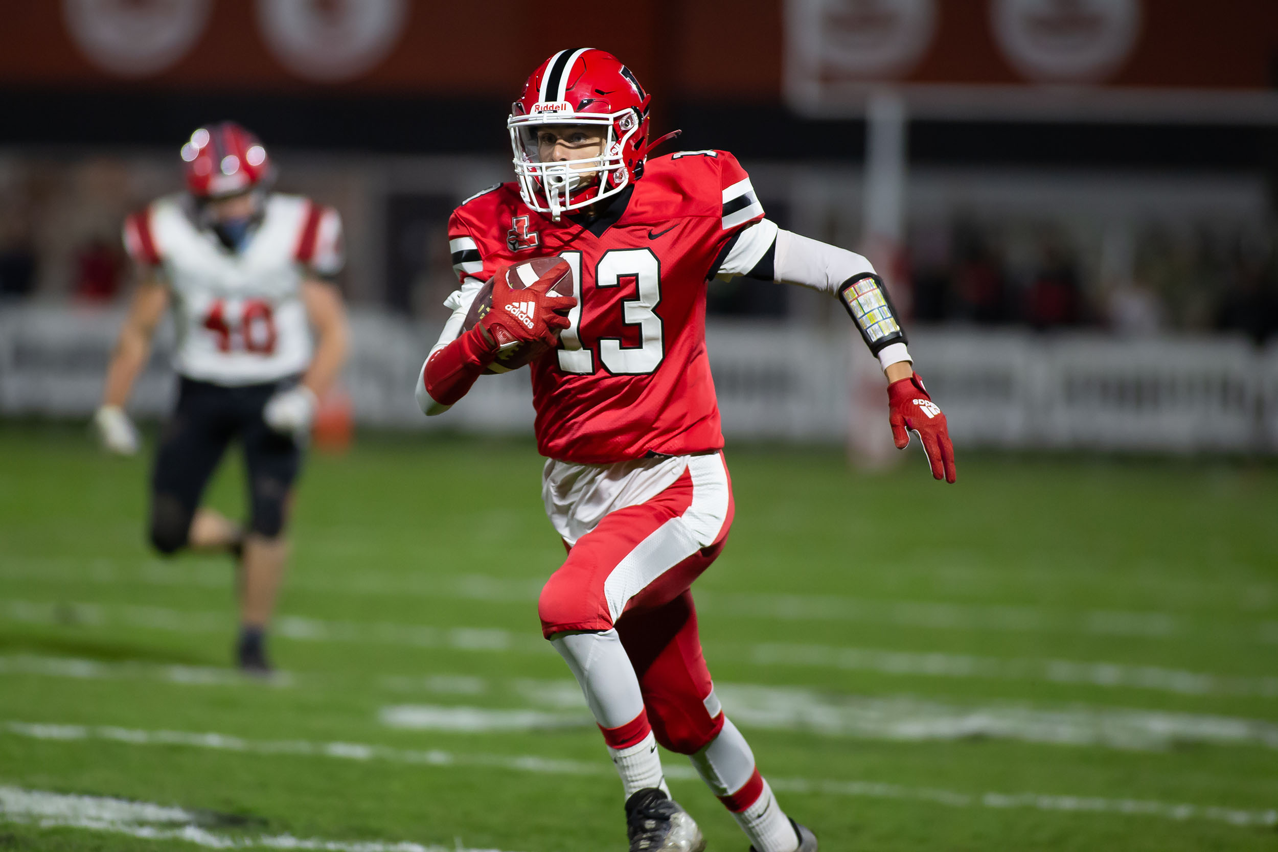 Lancaster vs Clarence Chasing Down the QB!