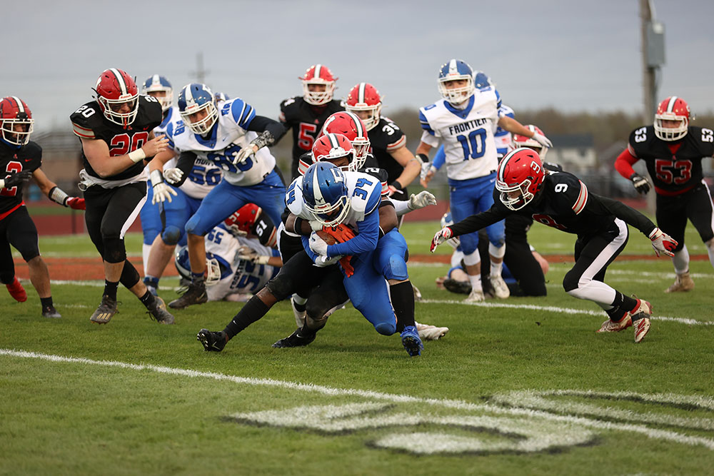 Lancaster vs Frontier Falcons Legend Makes the Tackle!