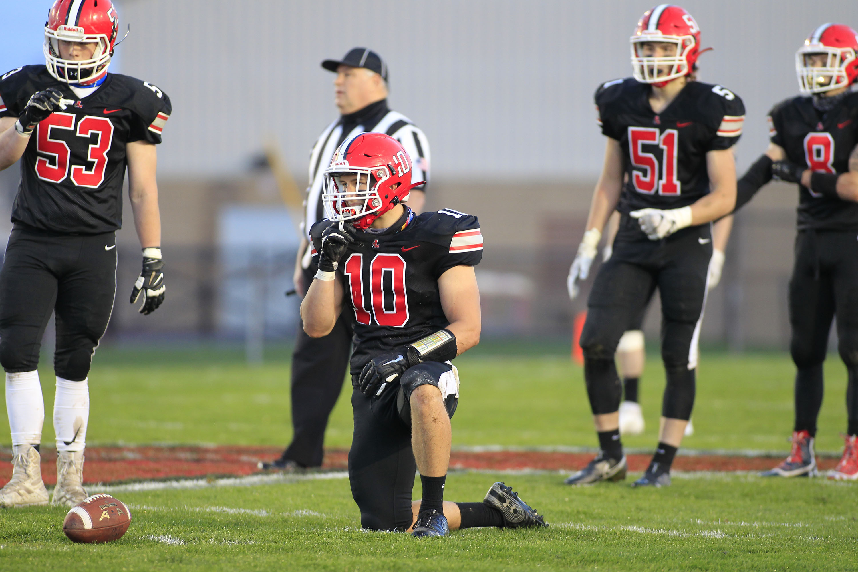 Lancaster vs Niagara Falls Wolverines Ready for the Kickoff!