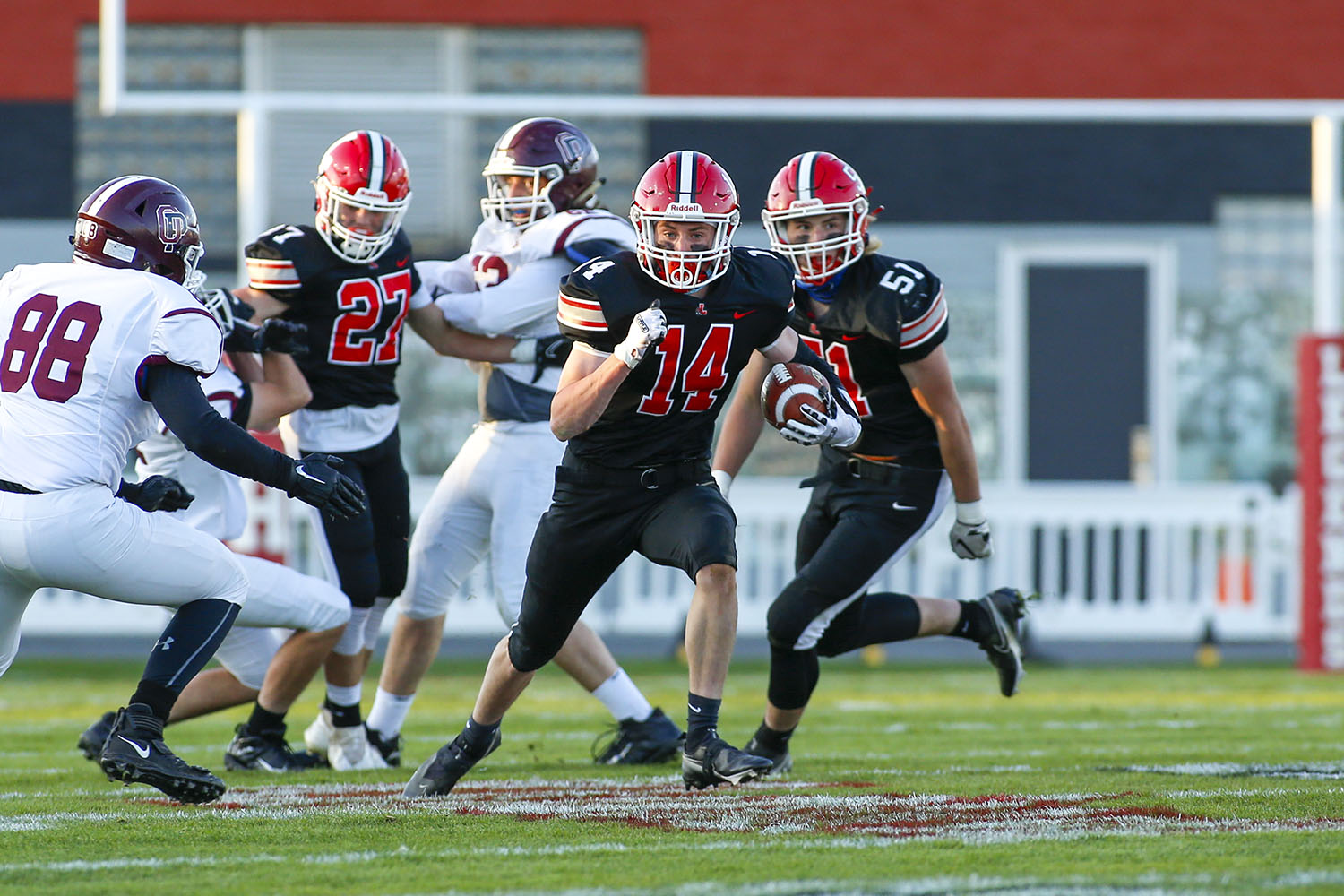 Lancaster vs Orchard Park kickoff return