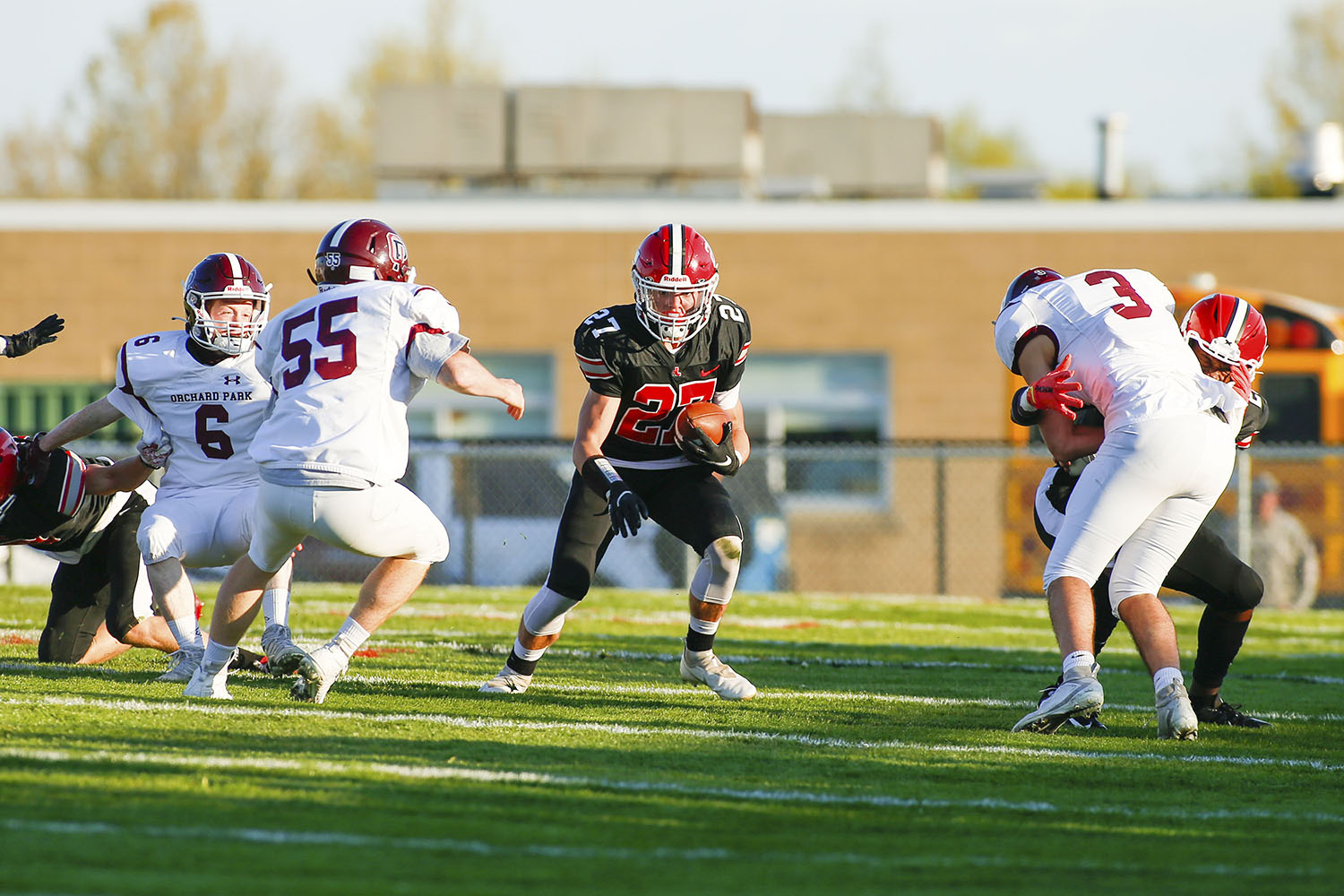 Lancaster vs Orchard Park Legend RB Looking for Daylight!