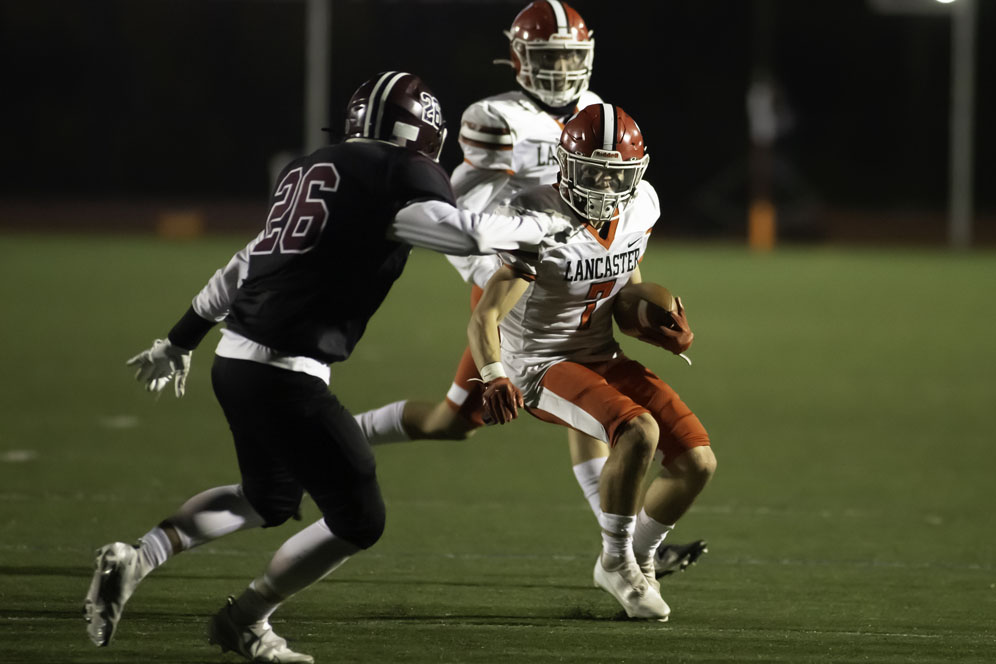 Lancaster vs Orchard Park- Lancaster RB shaking the defender