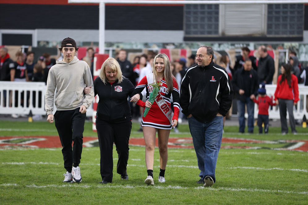 Lancaster Cheerleaders Family