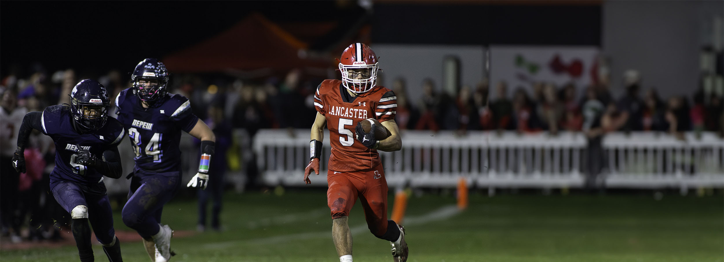 Chris Gill running the ball against Depew