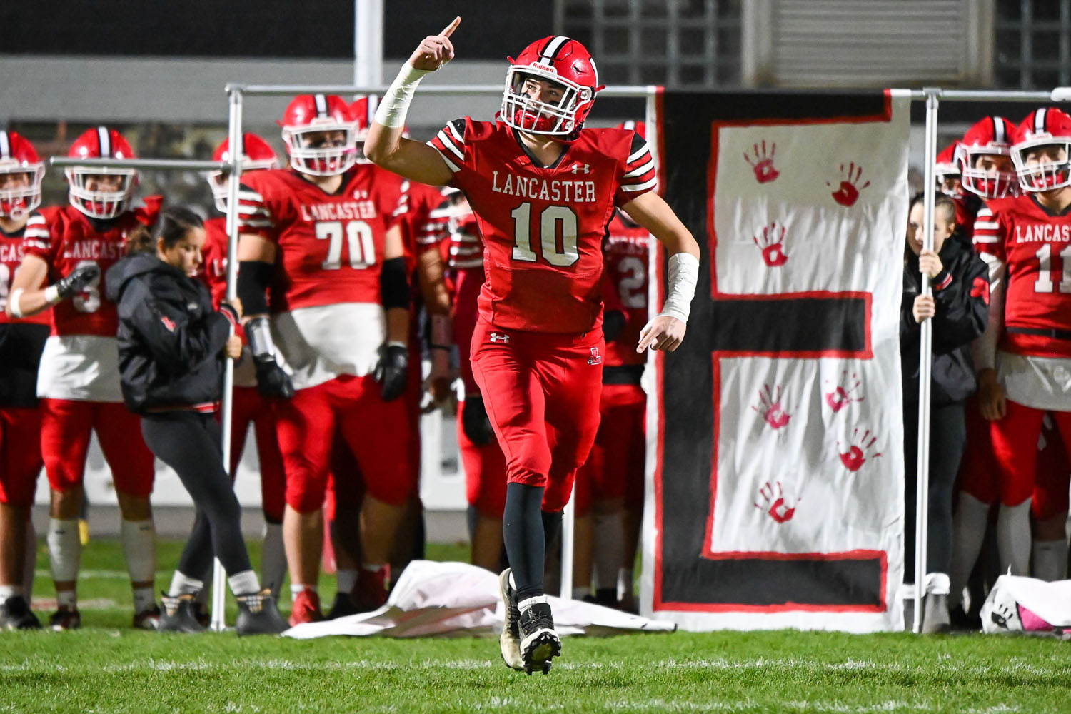 Mahoney being announced to the field